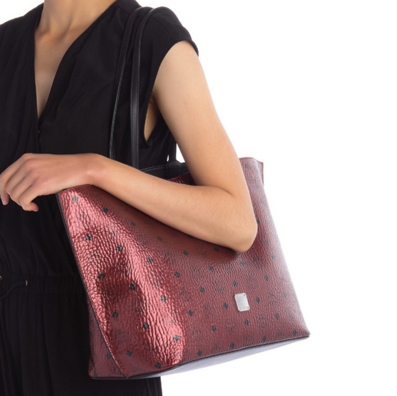 MCM  Logo Shopper (Sold) - Picture 4 of 7